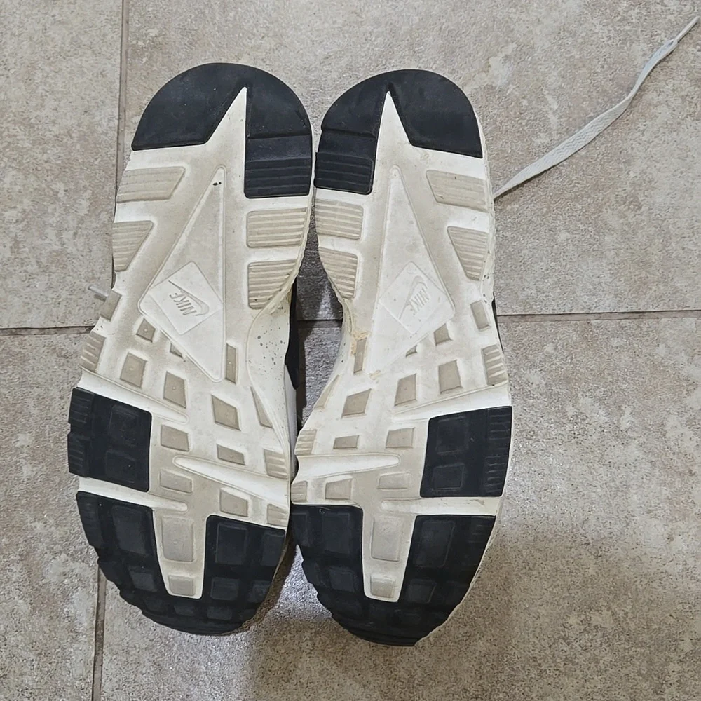 Nike size youth
